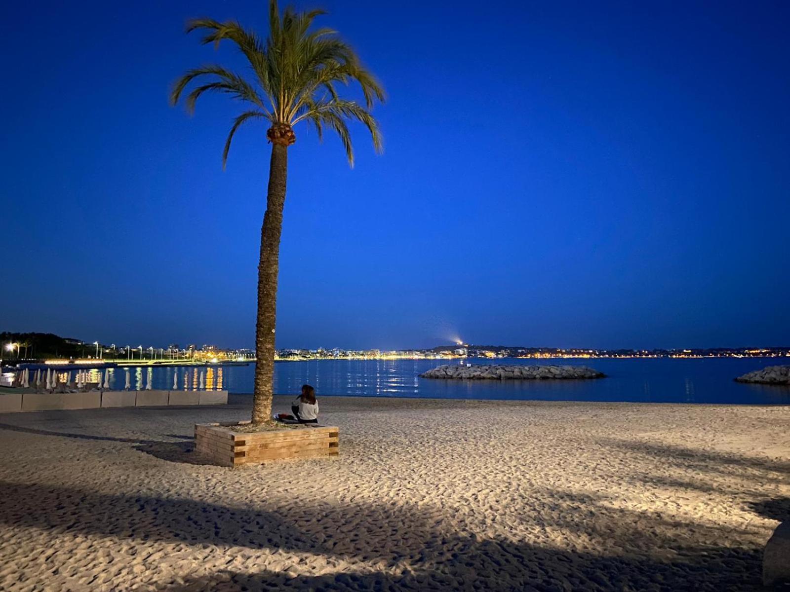 Vue Mer Juan Les Pins Antibes Exterior photo