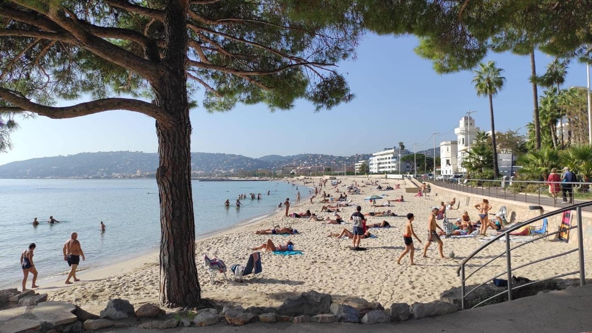 Vue Mer Juan Les Pins Antibes Exterior photo